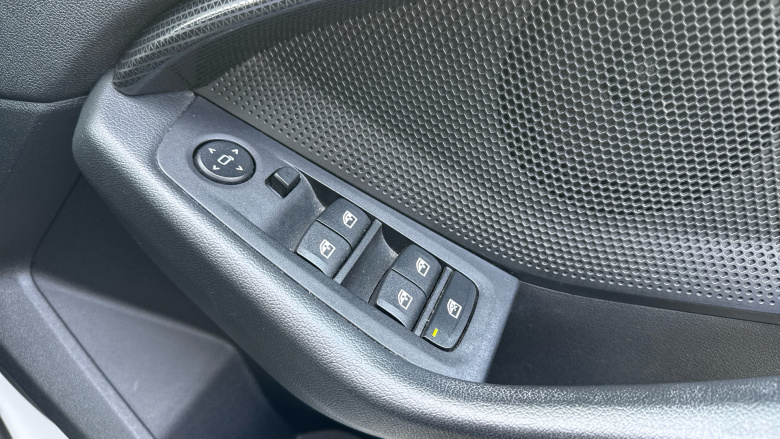 BMW 2 Series 218i [136] Sport 4dr [Live Cockpit Professional] Petrol Saloon